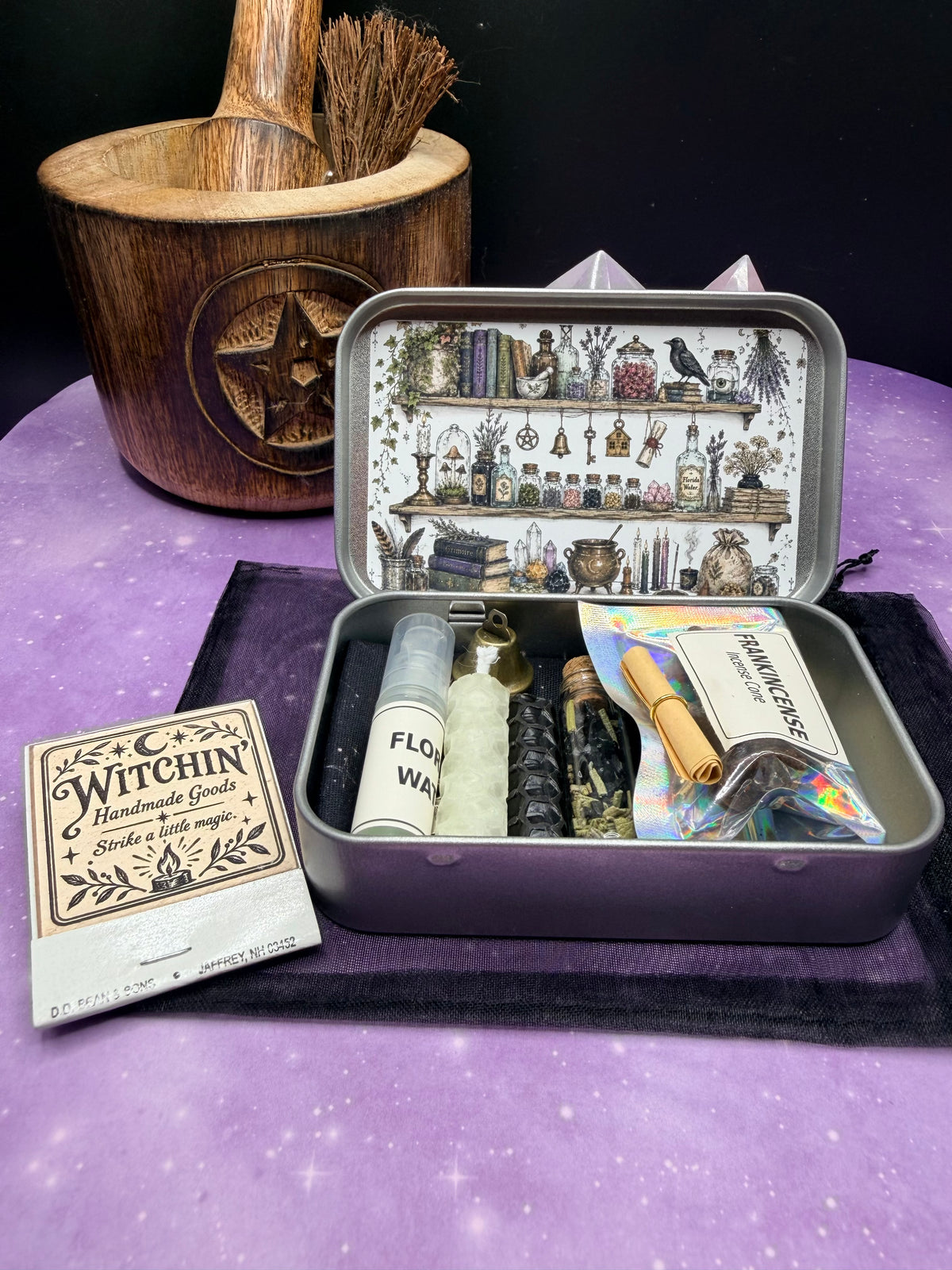 Teeney Protection Pocket Altar