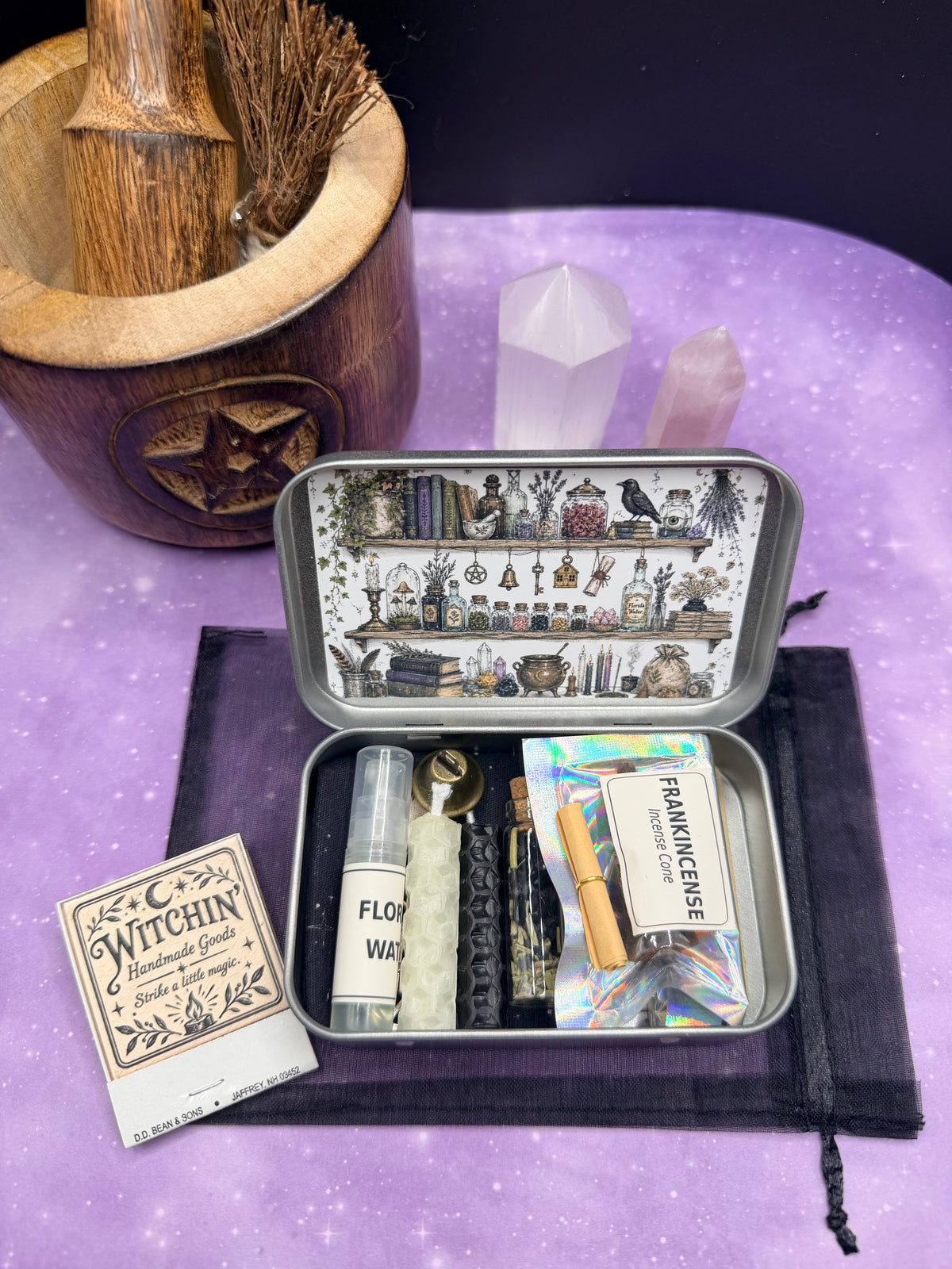 Teeney Protection Pocket Altar